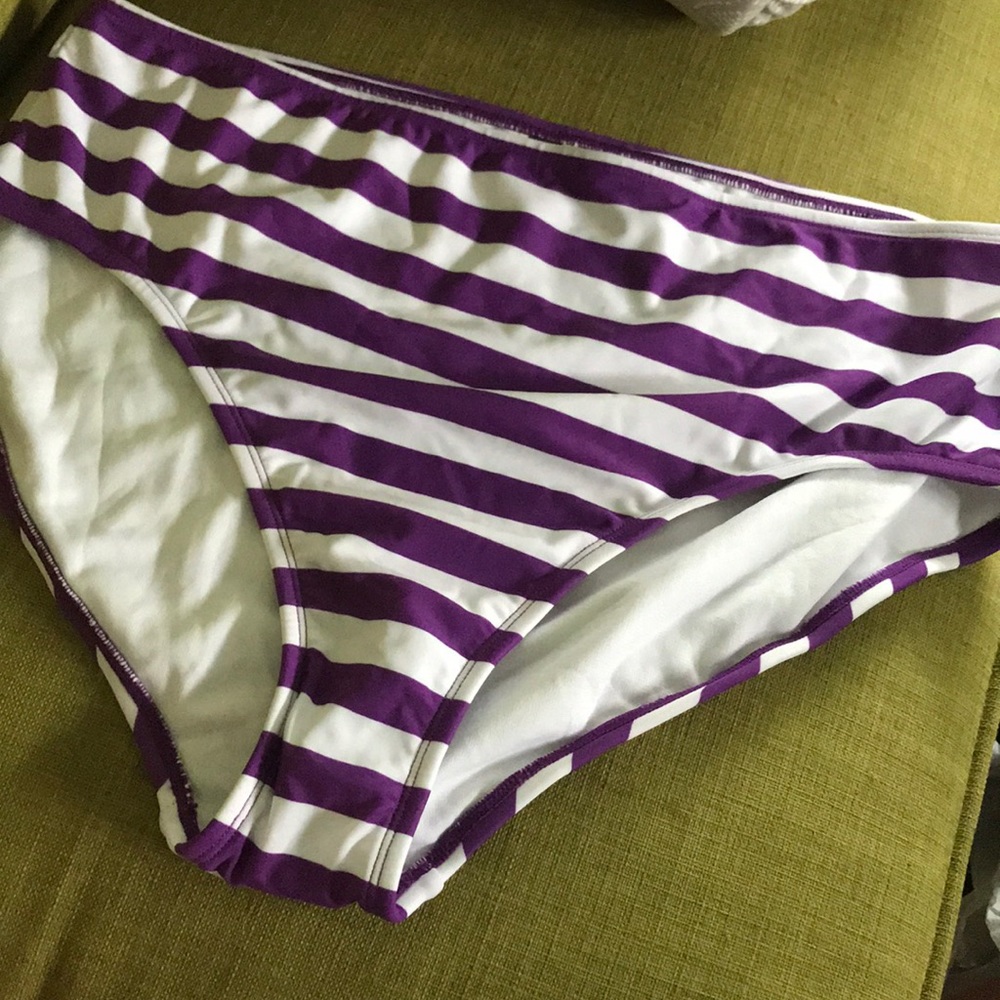 Purple striped swim bottoms NWOT
